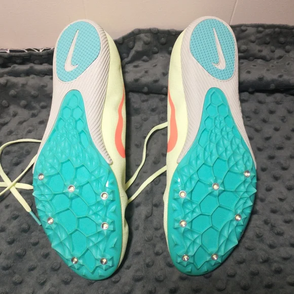 NWOB Nike Zoom Rival M9 Multi-Track (AH1020-700) Cleats  display picture 1